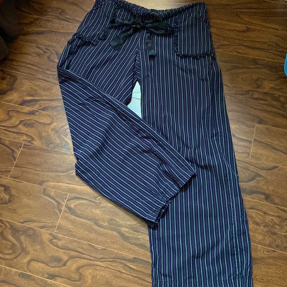 Joe Boxer pin stripe wide leg Pajama bottom in size L